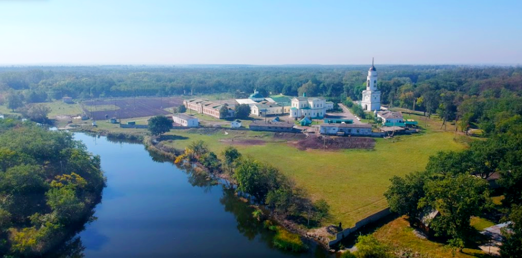 Самарский монастырь, река Самарчук, лес